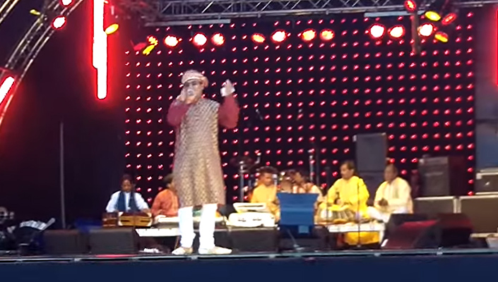 Rakesh Upadhyay Bhojpuri Lokgayak, Rakesh Upadhyay Bhojpuri Singer in Gorakhpur, Bhojpuri Lokgayak, Gorakhpur Bhojpuri Lokgayak, Rakesh Upadhyay Bhojpuri Geet, Gorakhpur Mahotsav Singer 